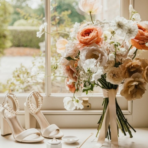 Putting flowers at the heart of the wedding